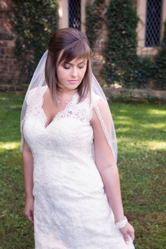 what to wear to a cottage wedding